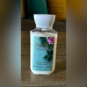 NWOT … BATH & BODY WORKS “Hello Beautiful” Body Lotion